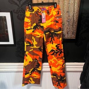 NWT Aya Low-Rise Cargo Pants Edikted